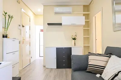Una cocina o zona de cocina en For You Rentals Coqueto Apartamento TEMPORAL de dos dormitorios EMB1545