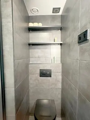 Un baño de Great design, new & calm apartment in Malasaña