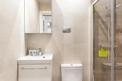 Un baño de Waou Gran Via IV - Alquiler Corta Duración