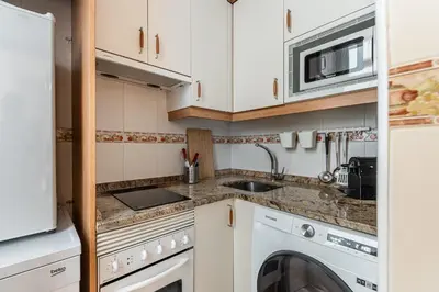 Una cocina o zona de cocina en Waou Justicia III - Alquiler Corta Duración