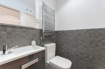 Un baño de ºRA New Atocha City Centre WiFi AC SmartTVº