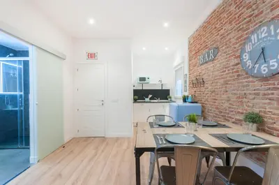 Una cocina o zona de cocina en ºººRA New Atocha City Centre WiFi AC SmartTVººº
