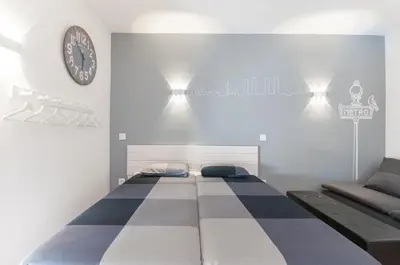 Cama o camas de una habitación en ººººRA New Atocha City Centre WiFi AC SmartTVºººº