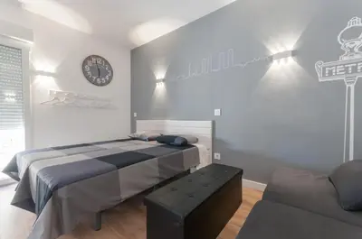 Cama o camas de una habitación en ººººRA New Atocha City Centre WiFi AC SmartTVºººº