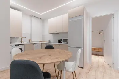 Una cocina o zona de cocina en Modern Stylish-3Bedrooms 1Bathroom-Chamberí
