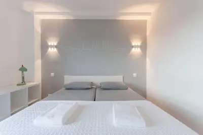 Cama o camas de una habitación en ºººCH Residential Area Modern City Views WiFi ACººº