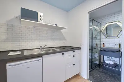 Un baño de ºººPY Historical CityCentre WiFi AC SmartTVººº