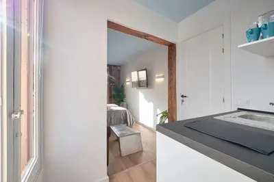 Cama o camas de una habitación en ºººººPY Historical CityCentre WiFi AC SmartTVººººº