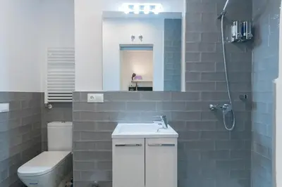 Un baño de ººººEM Historical CityCentre WiFi AC SmartTVºººº