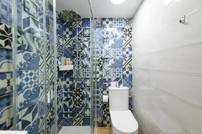Un baño de Piso nuevo lavapies, wifi, smart tv
