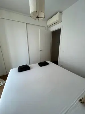 Cama o camas de una habitación en MyHouseSpain - Piso con terraza en Madrid