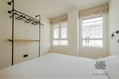 Cama o camas de una habitación en Malasaña encantadora para 6, ven a San Bernardo 20 E3