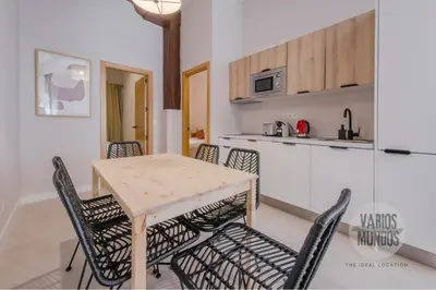 Una cocina o zona de cocina en Tarde de Madrid para 8 en Tesoro 6