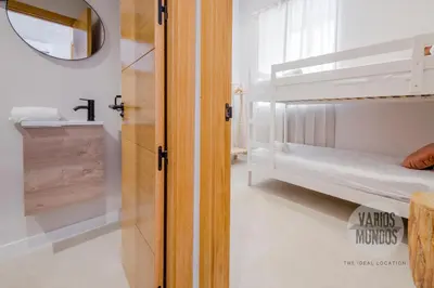 Un baño de Tarde de Madrid para 8 en Tesoro 6