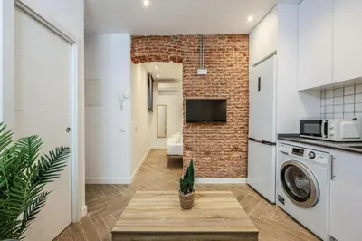 Una cocina o zona de cocina en Urban Quiet in Madrid - Ideal for Couples
