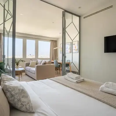 Modern and Bright-2Bedrooms 1Bathroom-Colón