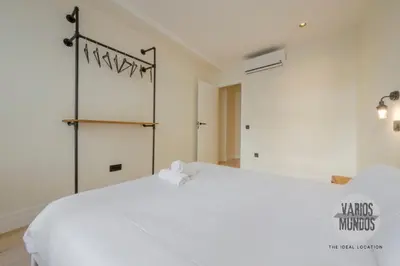 Cama o camas de una habitación en Malasaña moderna para 6, descubre San Bernardo 20 E3