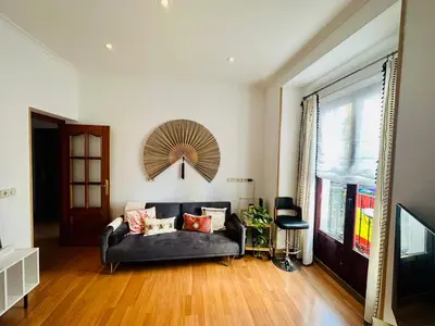 Cama o camas de una habitación en Habitación privada con balcones, centro Madrid, Malasaña
