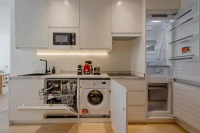 Una cocina o zona de cocina en Malasaña cálida para 4, ven a San Bernardo 20 E3
