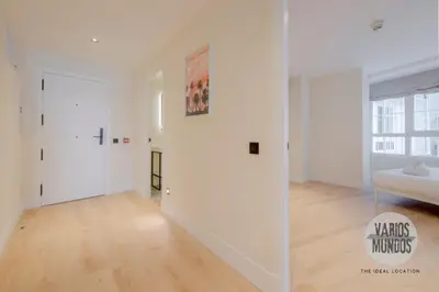 Cama o camas de una habitación en Malasaña Escapada para 6 , descubre San Bernardo 20 E3