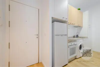 Una cocina o zona de cocina en Madrid con parking para 4, vive la Latina