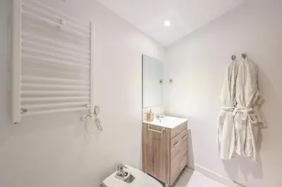 Un baño de ARCO Gran Via Boutique Apartments