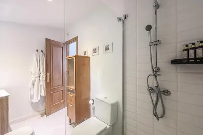 Un baño de GranVia Garden Boutique Apartments