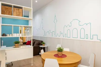 Zona de estar de Modern and spacious-2Bedrooms 1Bathroom-Malasaña