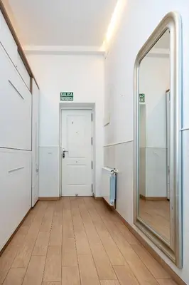 Plano de Modern and spacious-2Bedrooms 1Bathroom-Malasaña