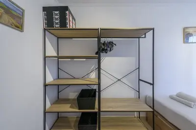 Biblioteca en el apartamento