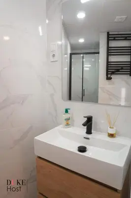 Un baño de CH Oporto 1