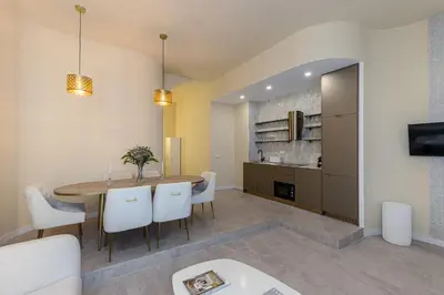 Una cocina o zona de cocina en Queen's Chamberí Boutique I - Alojamiento Corta Estancia