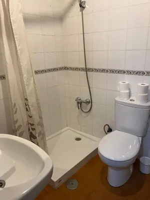 Un baño de Ristbe Rooms
