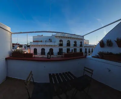 Un balcón o terraza de Fuencarral Figueroa centro Parking