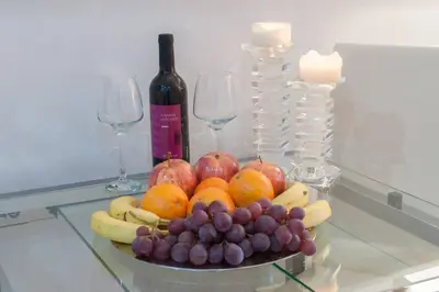 Comida en o cerca de este apartamento