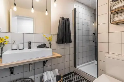 Un baño de BEST LOCATION IN THE CITY OF MADRID! 166