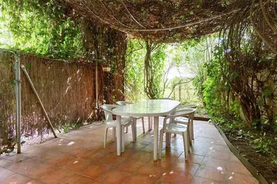 Jardín al aire libre en Nice house with courtyard in Puerta del Angel - Mauregato