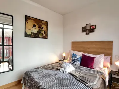Cama o camas de una habitación en Madrid 2 Javalambre Temporal