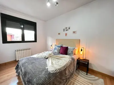 Cama o camas de una habitación en Madrid 2 Javalambre Temporal