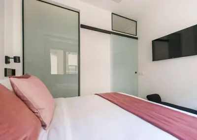 Cama o camas de una habitación en Retiro Park-Serrano-Gran Via