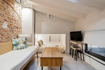Cama o camas de una habitación en Picturesque corner in Madrid - Guzman