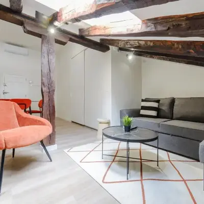 GuestReady - Industrial gem near Plaza de España