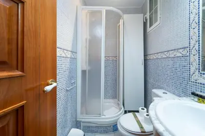 Un baño de GuestReady - Comodo estudio muy cerca de Gran Vía