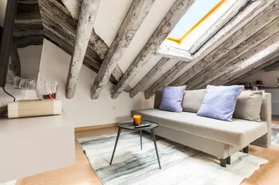 Zona de estar de Estudio nuevo - Gran Via Tarifa Mensual disponible