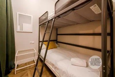 Cama o camas de una habitación en Paraíso cultural para 10, en el centro de Lavapiés