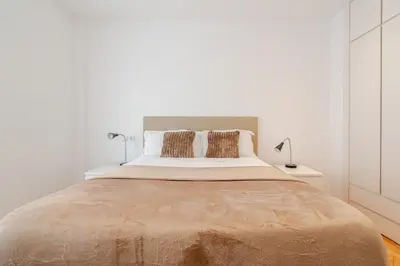 Cama o camas de una habitación en MAD COCO Luxury Apartment in Gran Vía
