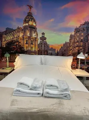Cama o camas de una habitación en CITY SOL Madrid