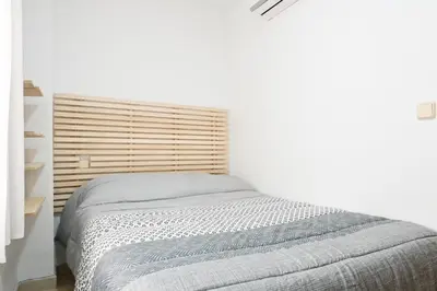 Cama o camas de una habitación en For You Rentals Acogedor Apartamento TEMPORAL en Vallecas Tu Nuevo Hogar en un Barrio con Encanto MEN551B