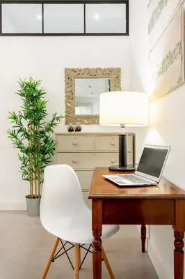 Plano de Apartamento Amplio y Acogedor en el centro de Chamberí