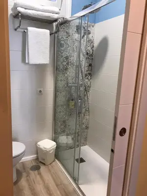 Un baño de La casa de la escritora